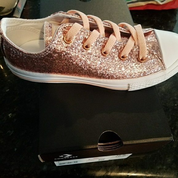 converse blush gold